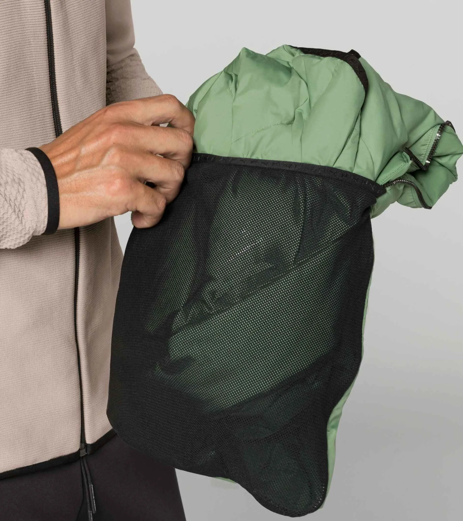 Porsche Design Light Packable Vest Dusty Green Store